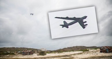 B-52 Bomber Spotted Flying Low Just Off Somali Coast